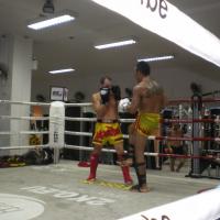 Sparring-partner pour mon ami, Thaï-cambodgien, statut 